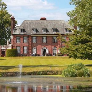 Llanstffraed Court, Abergavenny